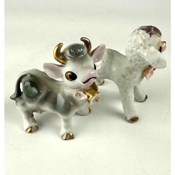 Vintage Cow And Lamb Figurines Ceramic White Gray Porcelain Gold Trim Japan - Picture 6 of 13